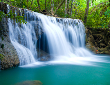 Wasser ist die Naturkraft für Gesundheit, Schönheit, Fitness und Wohlbefinden Wasser ist die Naturkraft für Gesundheit, Schönheit, Fitness und Wohlbefinden